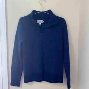 Southern tide sweater.